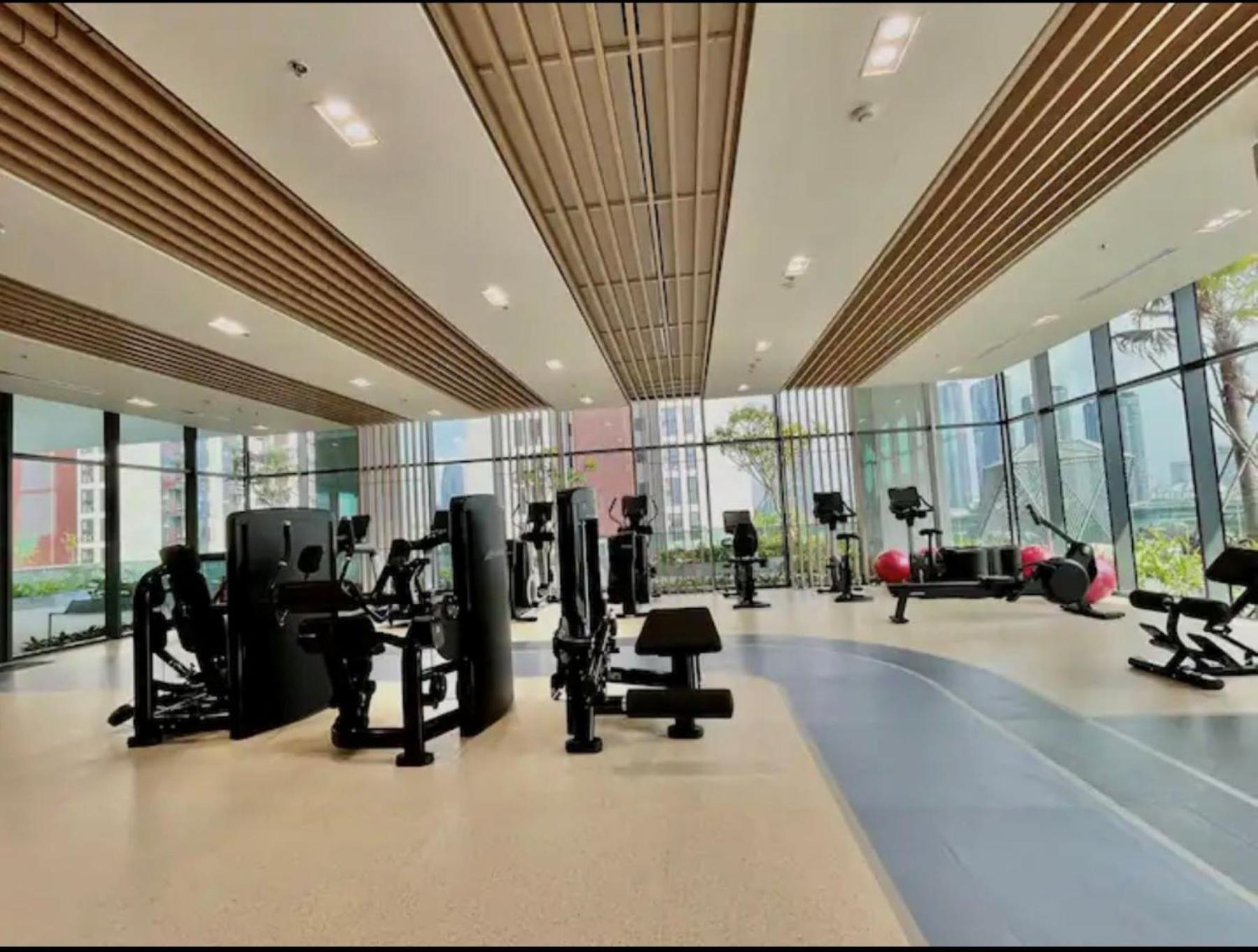 The Crest-Central Saigon Riverside -Free Pool-Gym-Sauna Room-Yoga Room Πόλη Χο Τσι Μινχ Εξωτερικό φωτογραφία