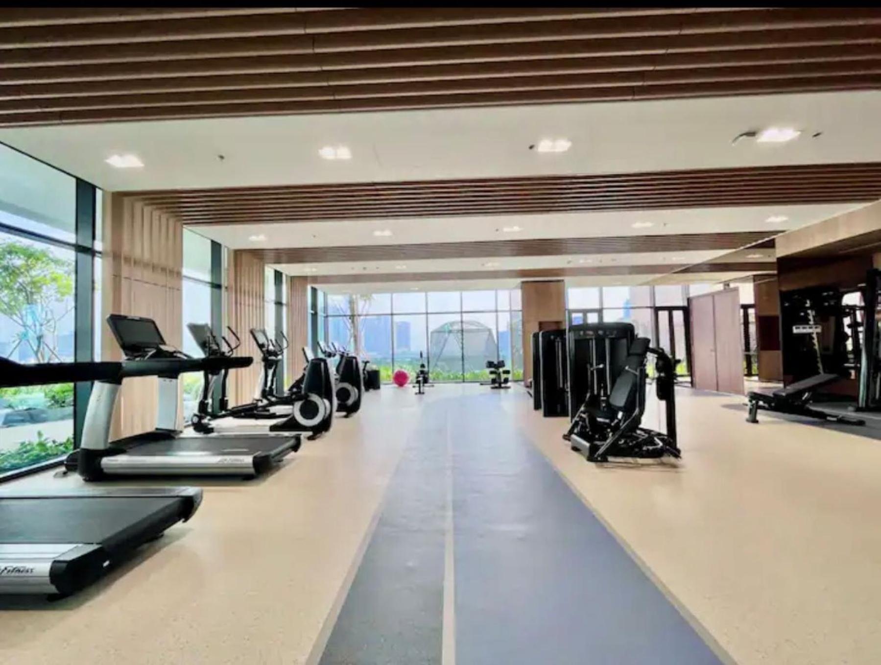 The Crest-Central Saigon Riverside -Free Pool-Gym-Sauna Room-Yoga Room Πόλη Χο Τσι Μινχ Εξωτερικό φωτογραφία