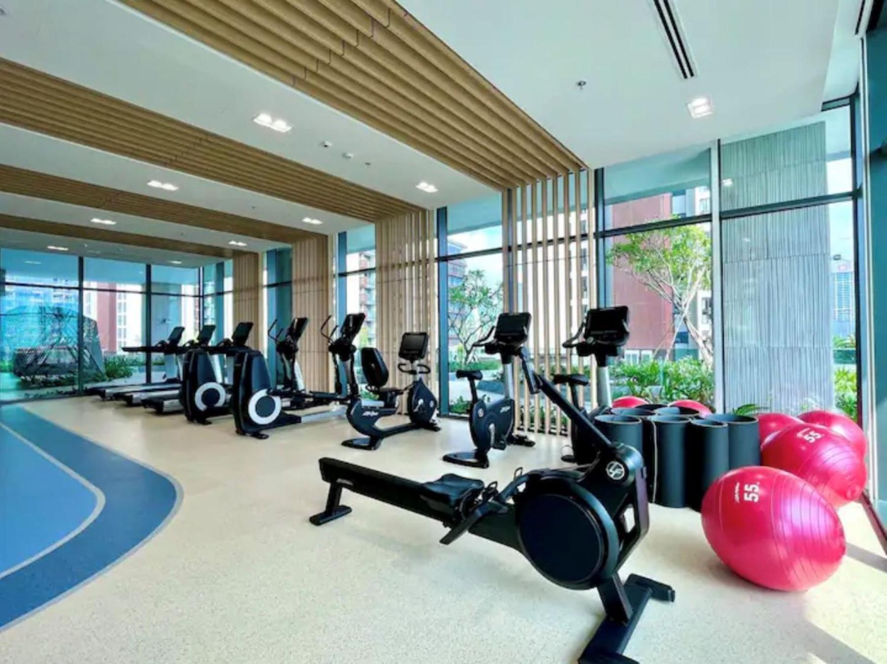 The Crest-Central Saigon Riverside -Free Pool-Gym-Sauna Room-Yoga Room Πόλη Χο Τσι Μινχ Εξωτερικό φωτογραφία