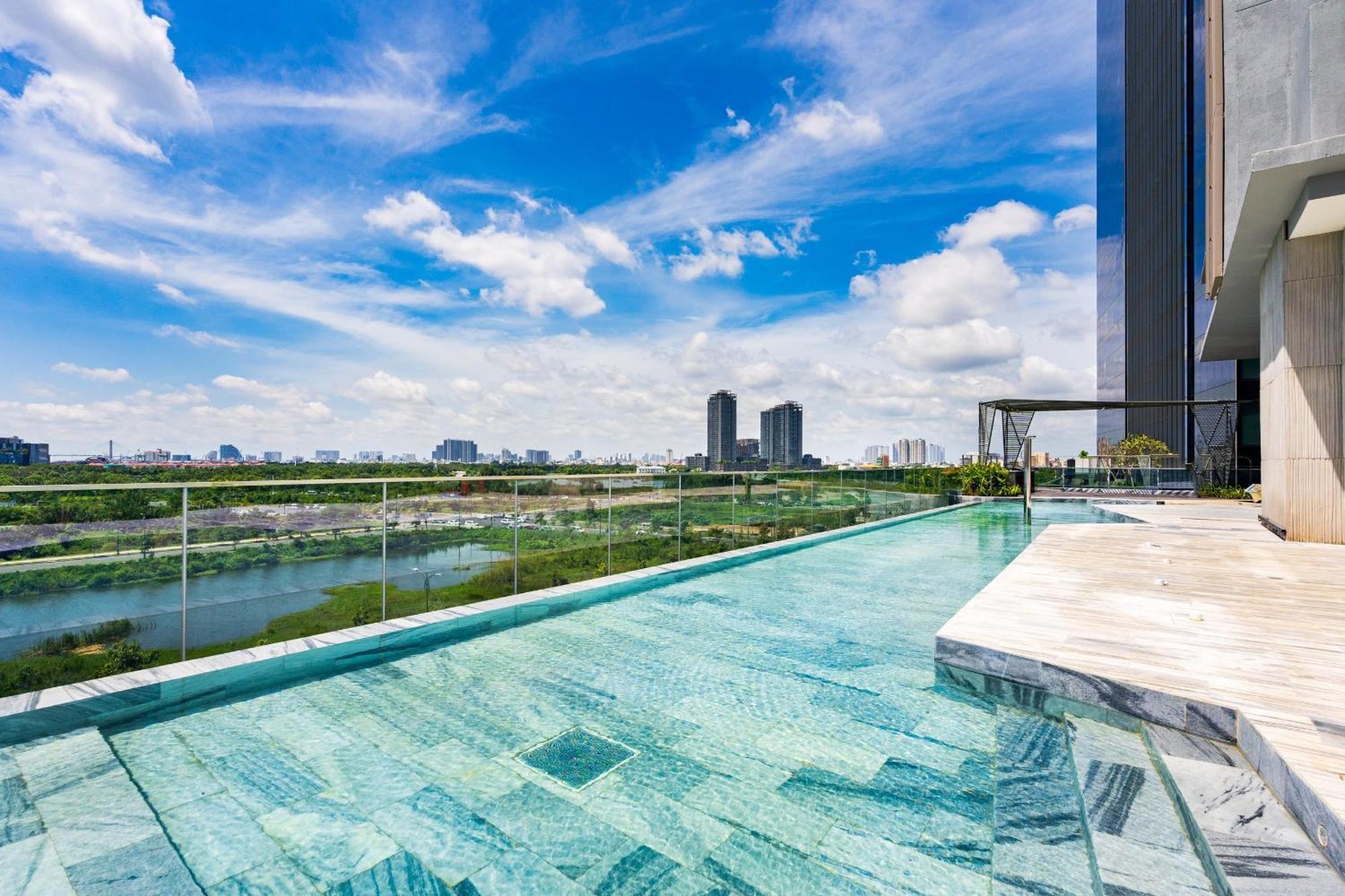 The Crest-Central Saigon Riverside -Free Pool-Gym-Sauna Room-Yoga Room Πόλη Χο Τσι Μινχ Εξωτερικό φωτογραφία